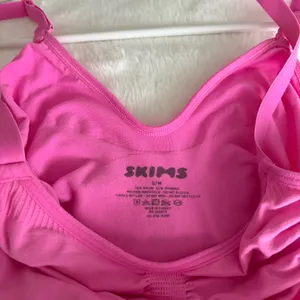 Pink Skims Sculpting Bodysuit Neon Orchid thumbnail 9