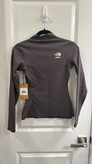 Skims Nike half zip thumbnail 4