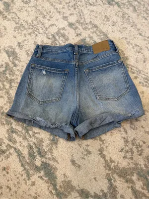 Aéropostale Mom Shorts Size 0 Distressed Light Wash Denim thumbnail 3