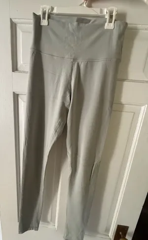 TNA Aritzia Butter Leggings High-Rise Long thumbnail 1