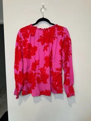 Sugarlips Pink and Red Floral Print Long Sleeve Split Neck Blouse with Gold Meta thumbnail 3