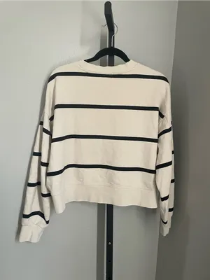 Lululemon Perfectly Oversized Cropped Crew Stripe Sweater Small Cream Black thumbnail 3