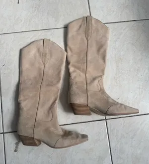 Steve Madden DOLLIE tan suede knee high boot thumbnail 1