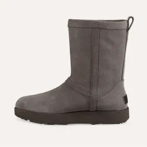 UGG Classic Short Weather Boot Gray Vibram Sole Size 7 Waterproof USED CONDITION thumbnail 3