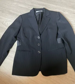 Jones New York Black Pinstripe Blazer thumbnail 1