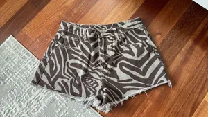 SheIn Zebra Print Shorts thumbnail 4