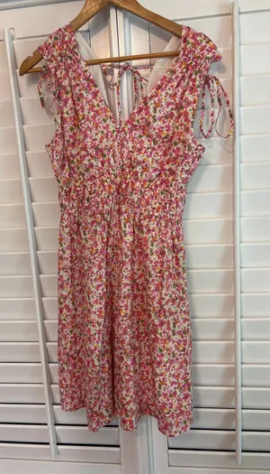 Time‎ & Tru Pink Floral Dress Size Small thumbnail 1