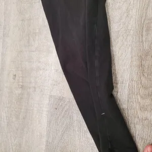 Victoria's Secret PINK Yoga Black Leggings Size Medium thumbnail 5