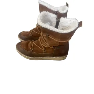 White Mountain Women's Size 6M Topaz Leather Wrap‎ Tie Ankle Boots thumbnail 4