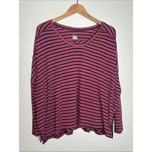 NEW We the Free People Stripe Tee Maroon Black Casual Slouchy Medium Top thumbnail 3