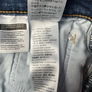Levi’s Wedgie Straight Fit Jeans in Charleston Outlasted -‎ Dark Wash Size 27 thumbnail 9