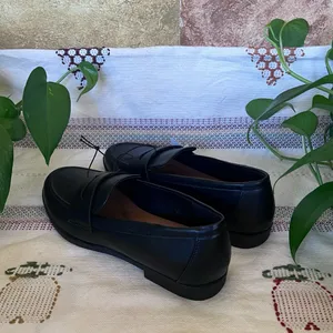 NEW Kensie Women’s Slip-On Gitty Dark Academia Penny Black Loafers, Size 7.5M thumbnail 6