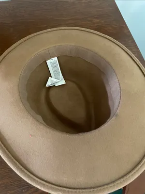 Wide Brim Felt Fedora Hat in Camel Tan thumbnail 4