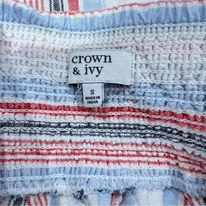 Crown & Ivy Striped Shorts Women’s Small thumbnail 2