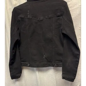 1511 Inc. Women's Distressed Size Medium Black Denim Trucker Pockets‎ thumbnail 11