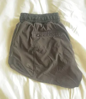 Lululemon Hotty Hot Short 2.5” thumbnail 3