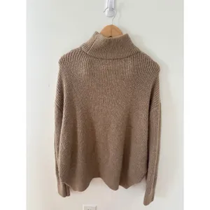 Dress Forum Los Angeles Tan Brown Ribbed Mock Neck Oversized Knit Sweater Large thumbnail 4