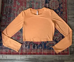 Alo Cropped Long Sleeve Top Yoga thumbnail 1