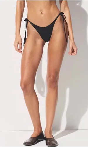 SKIMS Bikini Set Swim thumbnail 1