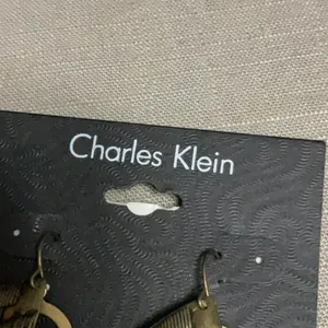 Charles Klein Gold thumbnail 4
