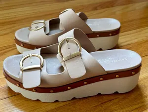 Chinese Laundry Surfs Up Platform Slide sandals  thumbnail 1