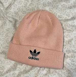 Adidas Beanie thumbnail 2