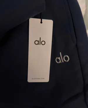 Alo Yoga Set thumbnail 4