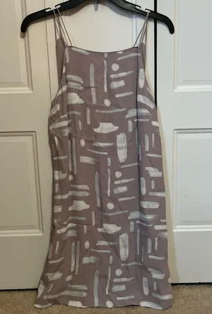 size XS dress. Cut out in back. Soooo cute thumbnail 1