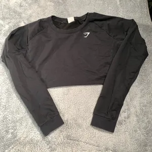 Gymshark black cropped long sleeve top XL thumbnail 1