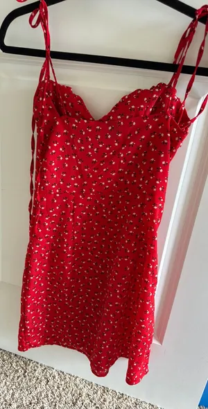 Red Floral Shein Dress thumbnail 1