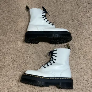 Dr. Martens Jadon Platform Boot 8-Eye Polished Smooth Leather White‎ 6 thumbnail 5