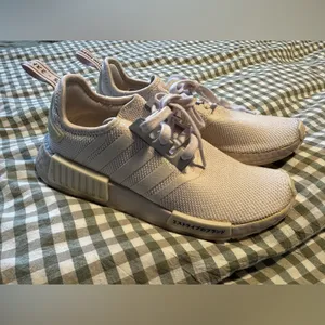 adidas NMD_R1 Pale Pink Knit Sneaker thumbnail 6