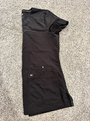 Koi Scrub Top Black Size XS thumbnail 2