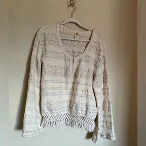 Free People Fringed Chunky Knit Embroidered Sweater Sz Large Flare Sleeves‎ thumbnail 4