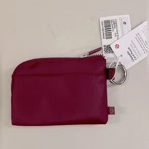 Lululemon NWT Clippable Card Pouch Burgundy Wristlet thumbnail 6