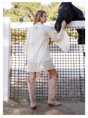 Young Threads Natural Embroidered Lace Boho Long Shrug Kimono NWT Size XL Flaw thumbnail 2