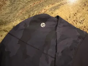 Lululemon Shorts thumbnail 3