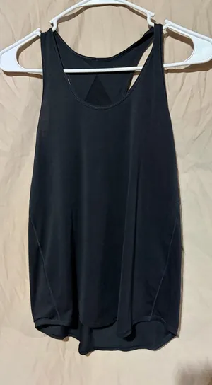 Lululemon tank top thumbnail 1