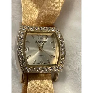 Avenue Gold Tone‎ Crystal Rhinestone Bezel Quartz Watch Snap Band Women thumbnail 3