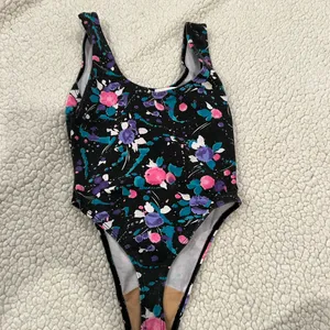 Floral Print One thumbnail 3