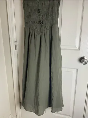 American Eagle Smocked Midi Dress in Olive Green – Size Small thumbnail 3