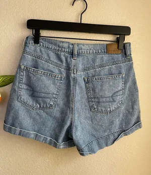 American eagle mom shorts thumbnail 2