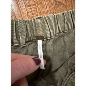 YFB Young Fabulous Broke green wide leg cargo pant size M thumbnail 4