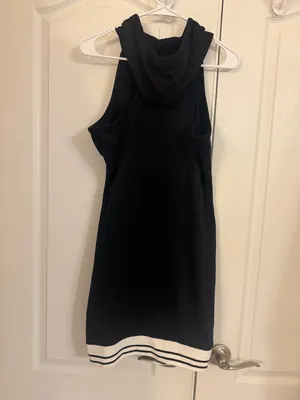 VENUS Black Sleeveless Hoodie Tennis Dress w/White crisscross detail never worn! thumbnail 6