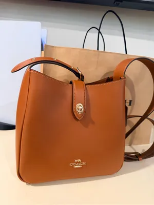 Coach Hadley convertible Tan Leather Shoulder Bag with Gold Hardware thumbnail 4
