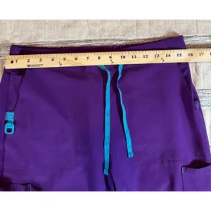 Carhartt Force Women Eggplant Medical Scrub Pants Cargo Nurse Sz Medium thumbnail 3