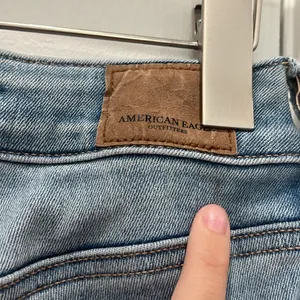 American Eagle Outfitters jeans thumbnail 5