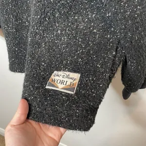 RARE Walt Disney World Vintage Mickey Cowl Neck Sweatshirt Size XL thumbnail 4