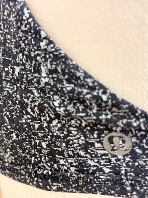 Lululemon Free To Be Zen Bra IV Black White Jacquard Strappy Yoga Sports Bra 4 thumbnail 6