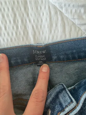 J.Crew Classic Vintage Straight Jeans‎ Size 30 thumbnail 2